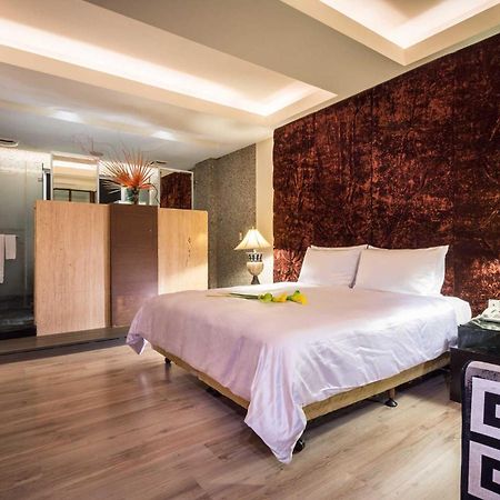 Liti Motel Taichung Ruang foto