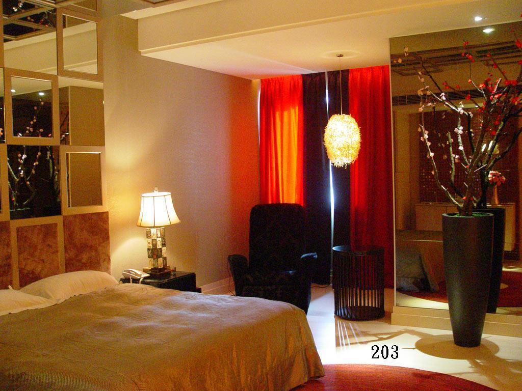 Liti Motel Taichung Bagian luar foto
